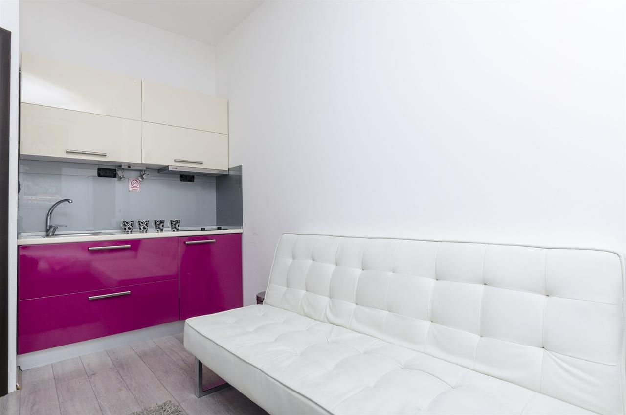 Apartment Antonela Omis Exterior photo